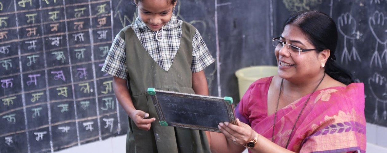 जगण्याचं प्रतिबिंब